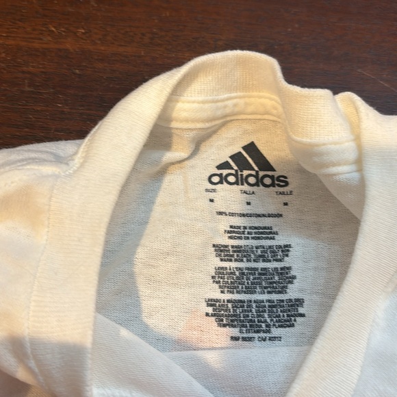 Adidas autographed Tim Hardaway t shirt - Picture 3 of 4